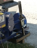 1BW SHOWN WITH MANUAL LEVEL WINDER AND RECEIVER HITCH OPTIONS